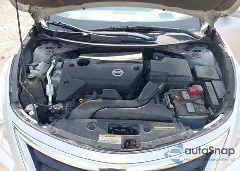 2015 Nissan Altima 2.5 Sv from USA, damaged, VIN 1N4AL3AP4FC146052